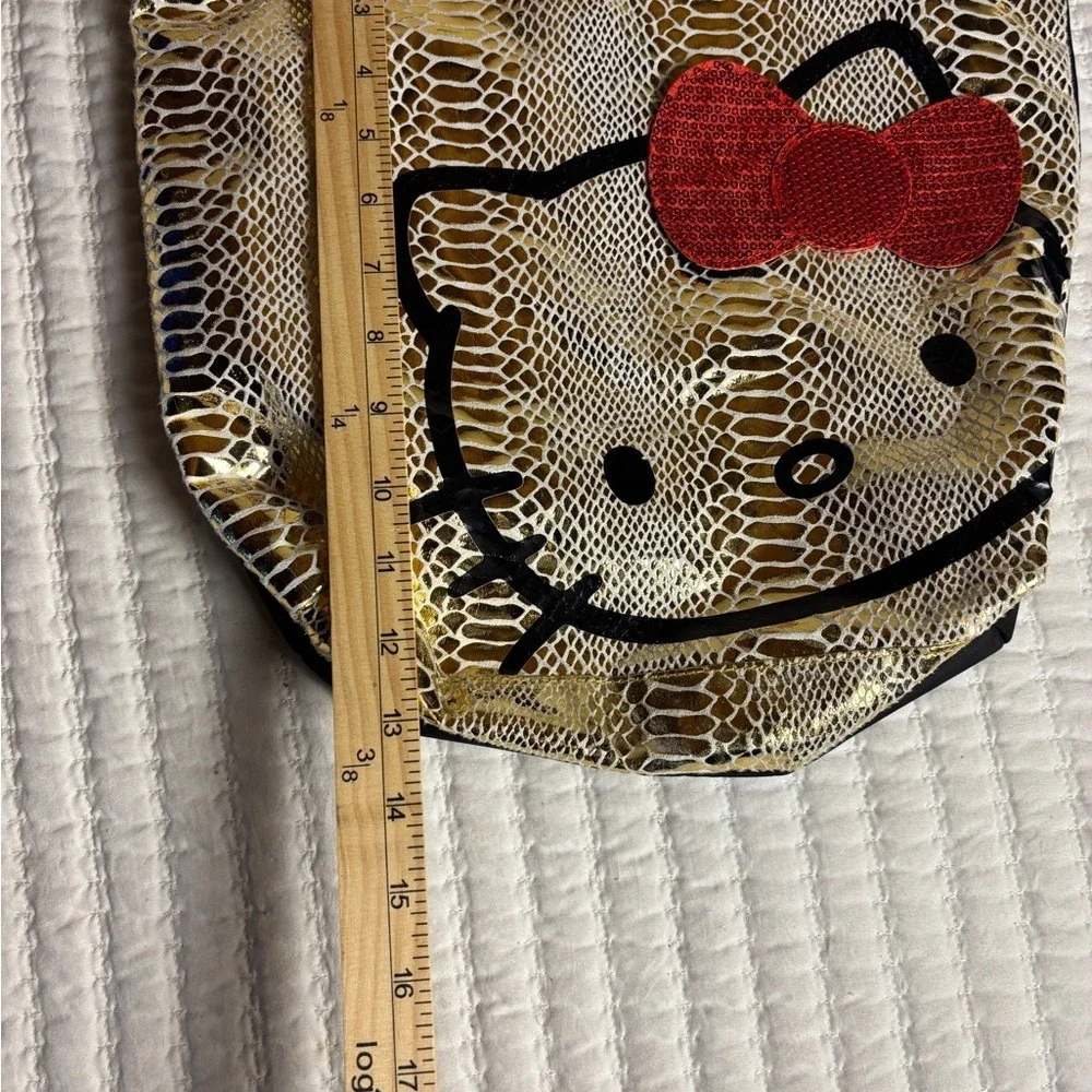 Sanrio eye catching